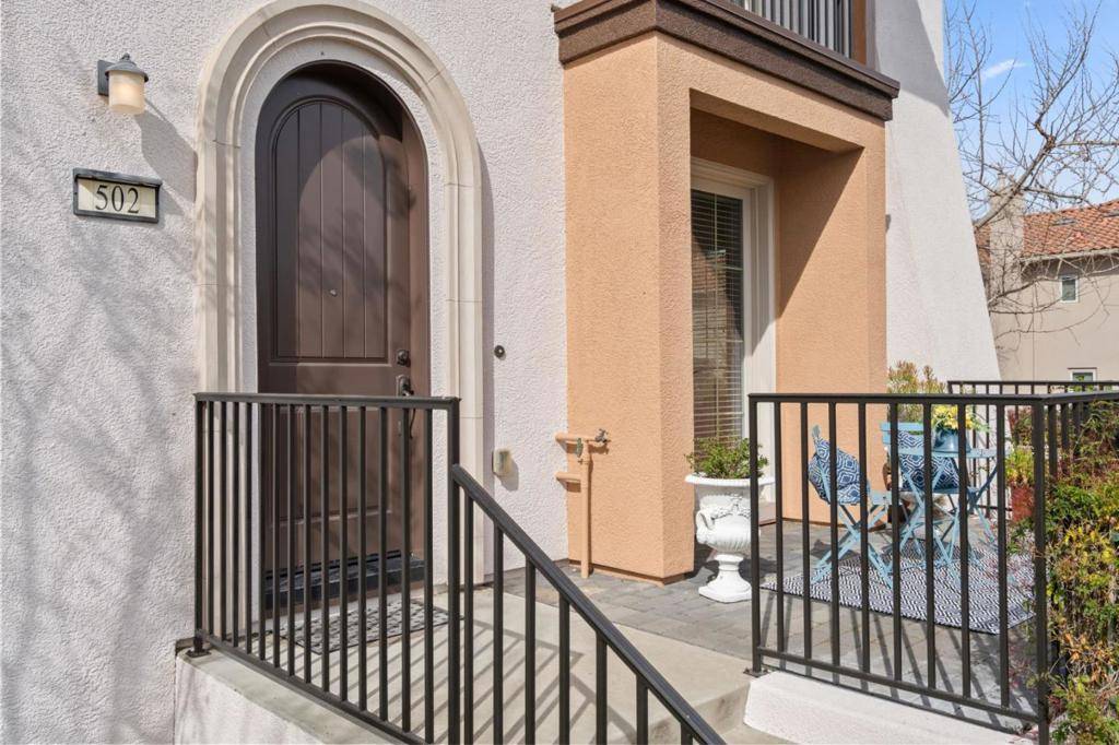 Los Altos, CA 94022,502 Tyndall ST