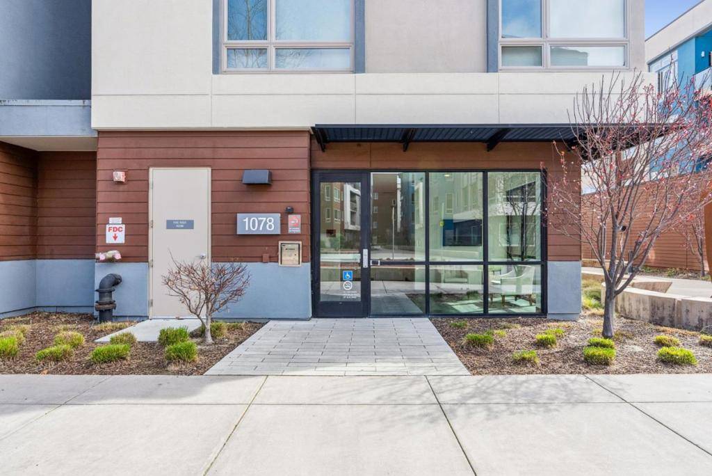 Foster City, CA 94404,1078 Foster Square LN #401