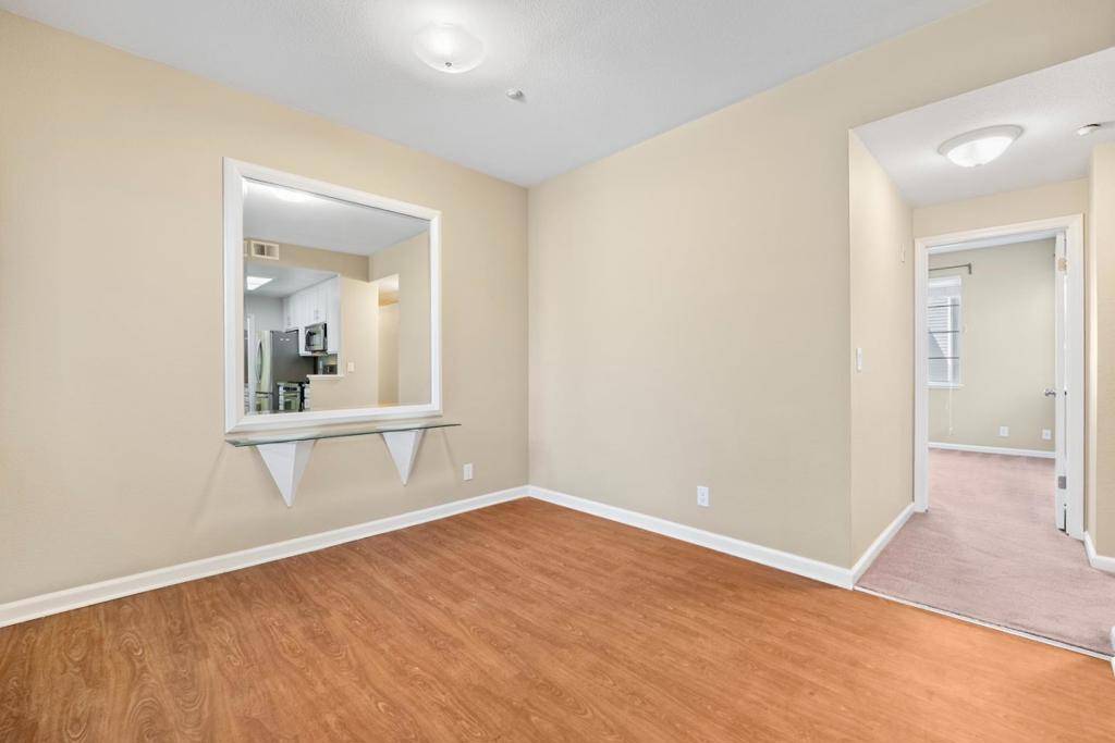 Sunnyvale, CA 94085,605 Arcadia TER #204