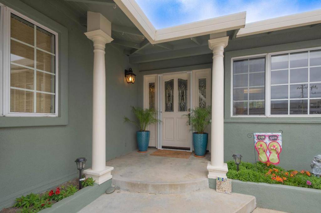 Salinas, CA 93901,607 La Mesa DR