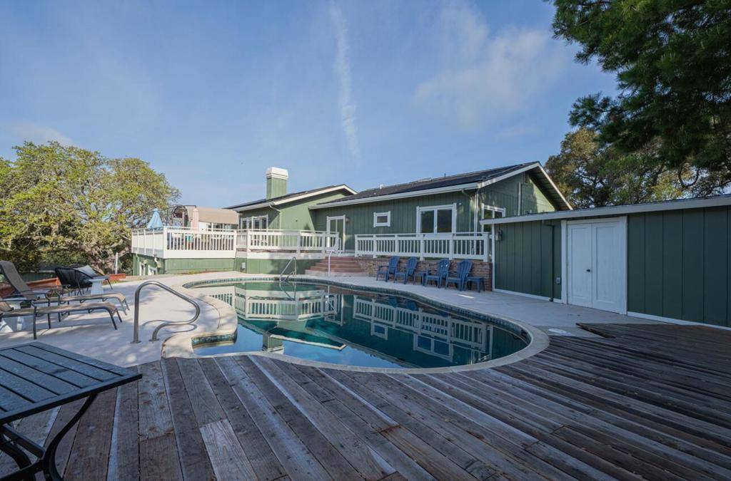 Salinas, CA 93908,383 Corral De Tierra RD