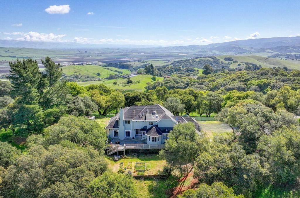 San Juan Bautista, CA 95045,60 Brown Road