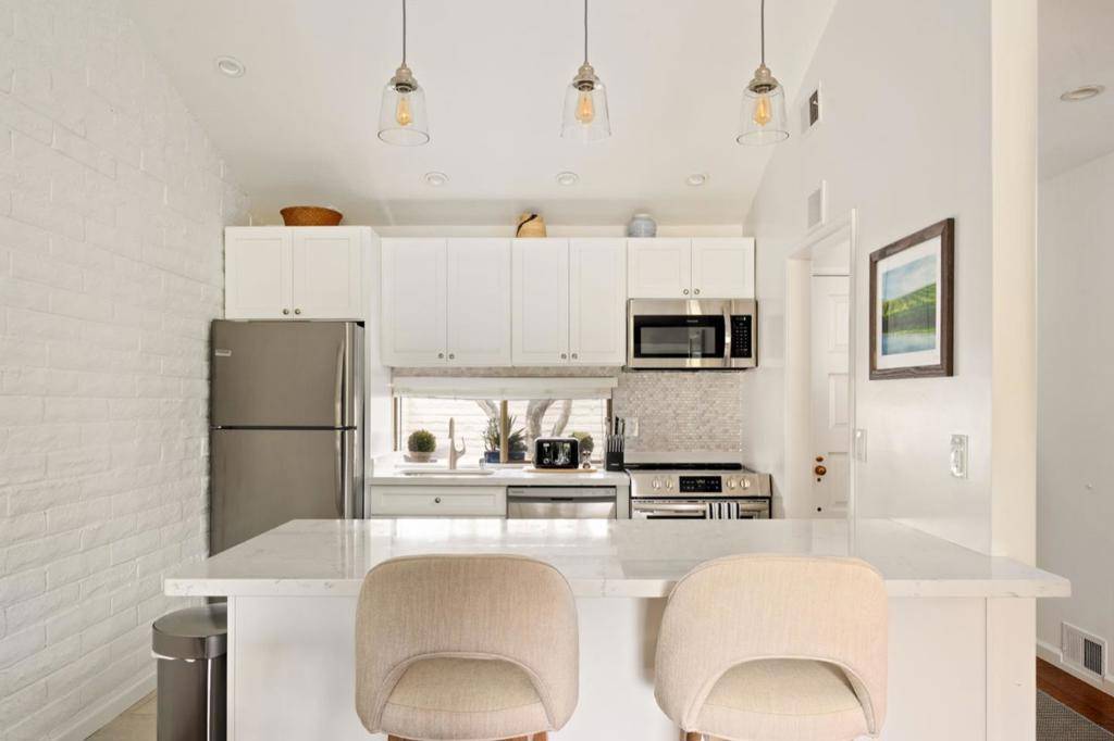 Napa, CA 94558,42 Fairways DR