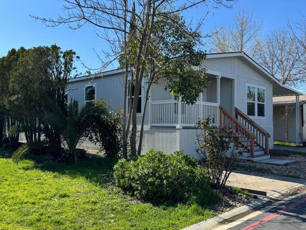Sacramento, CA 95823,3950 Mack RD