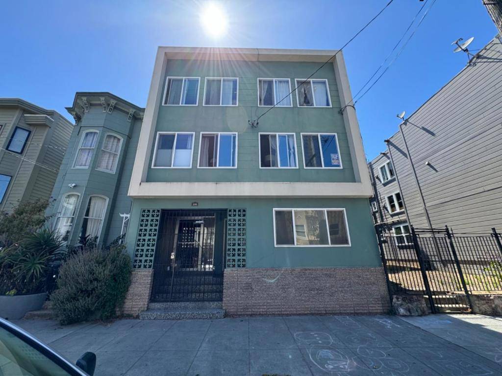 San Francisco, CA 94110,370 Bartlett ST #3