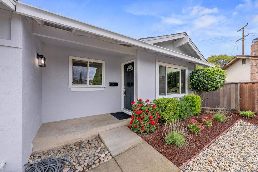 Sunnyvale, CA 94087,1493 Mallard WAY
