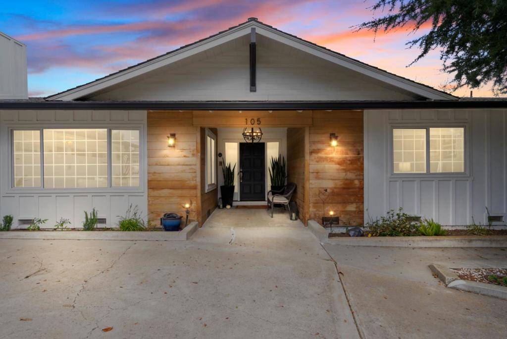 Hollister, CA 95023,105 Rays CIR