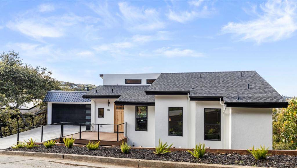 San Carlos, CA 94070,142 Coronado AVE