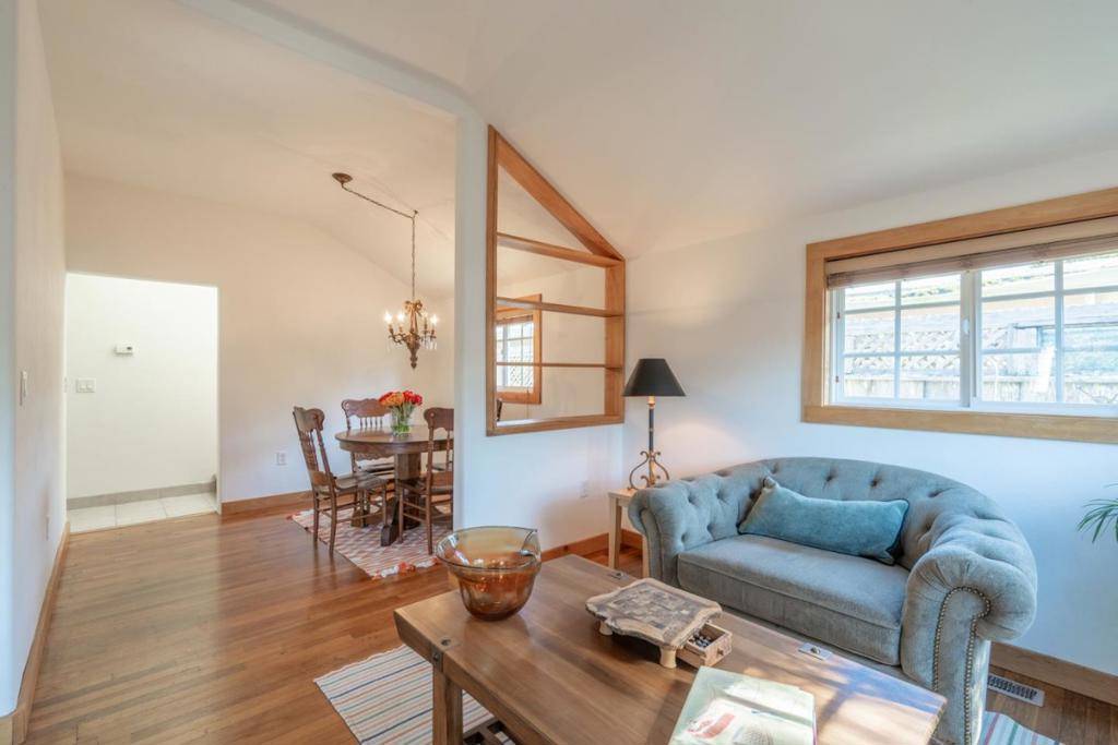 Monterey, CA 93940,712 Cypress ST