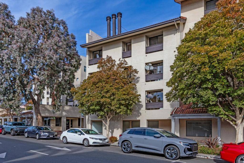 Palo Alto, CA 94301,165 Forest AVE #2A