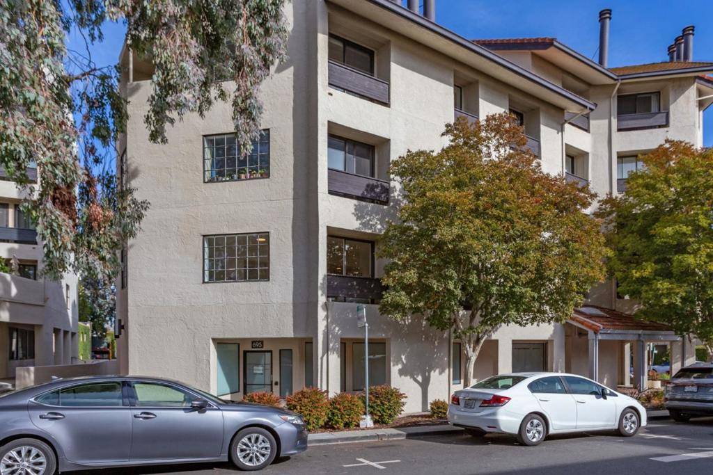 Palo Alto, CA 94301,165 Forest AVE #2A