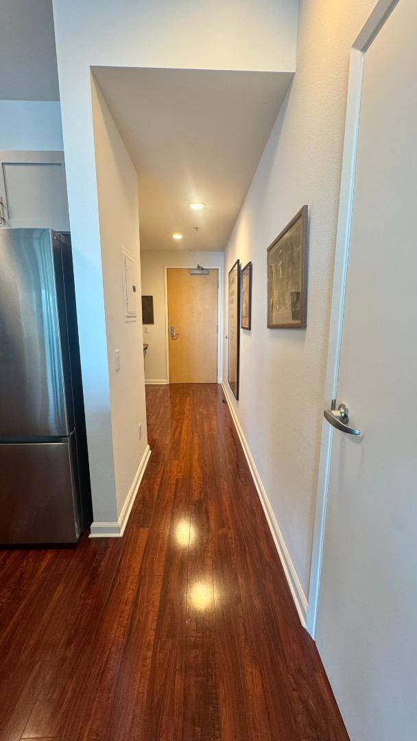 Oakland, CA 94612,1 Lakeside DR #602