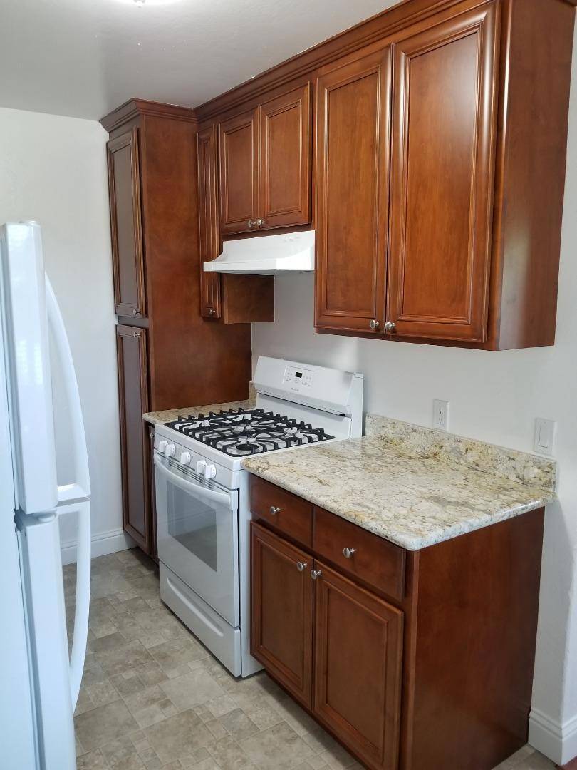 Menlo Park, CA 94025,Pierce RD