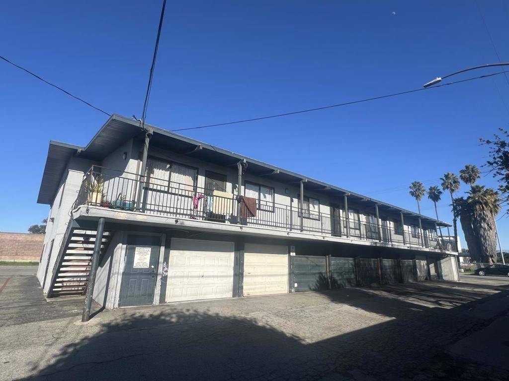 Redwood City, CA 94063,3786 Rolison RD