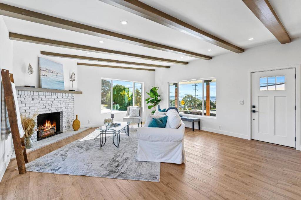 Seaside, CA 93955,1585 Ord Grove AVE