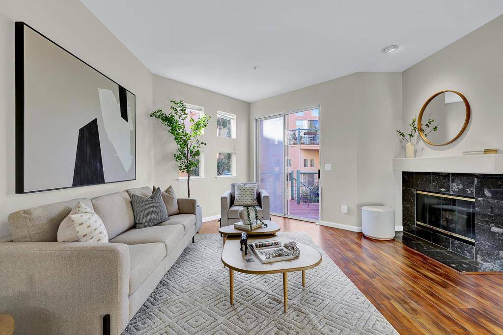 Sunnyvale, CA 94086,977 Asilomar TER #4