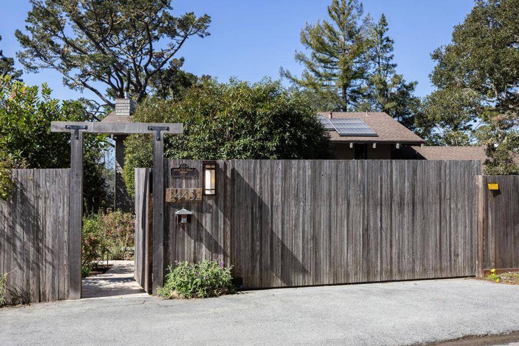 Carmel, CA 93923,24452 Portola AVE