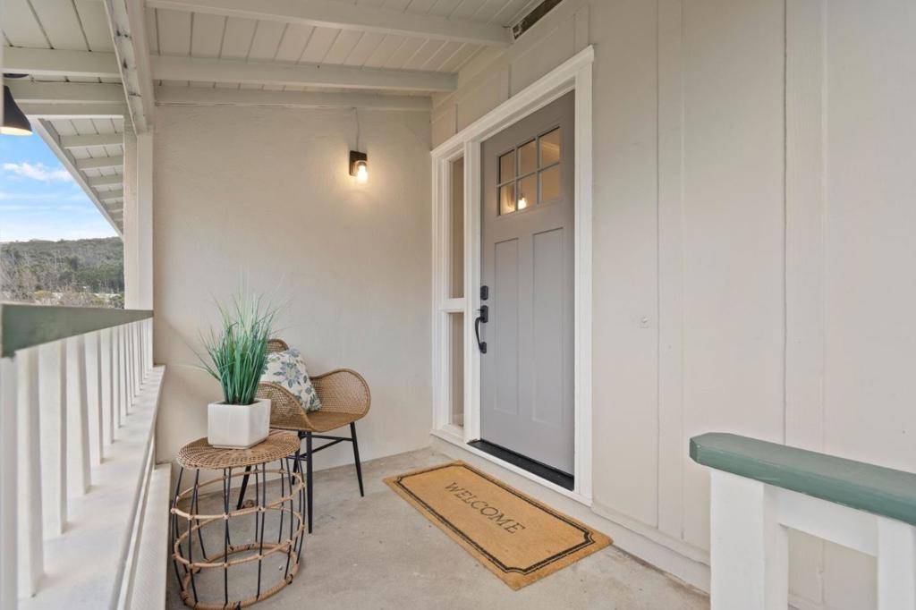 Belmont, CA 94002,1904 Chula Vista DR