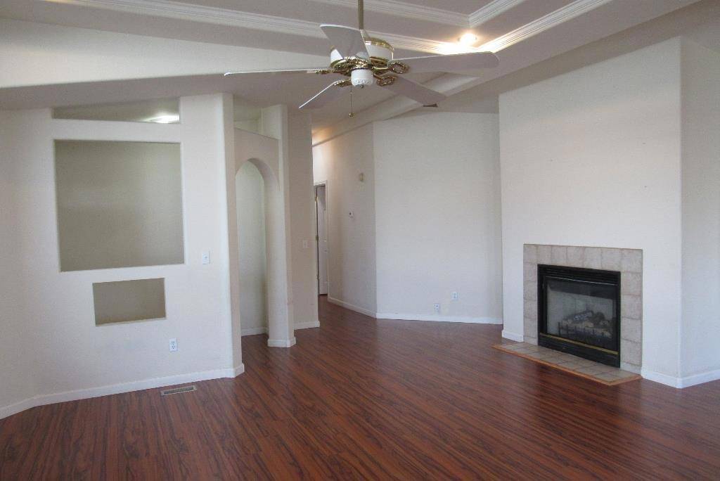 Sunnyvale, CA 94089,1225 Vienna DR