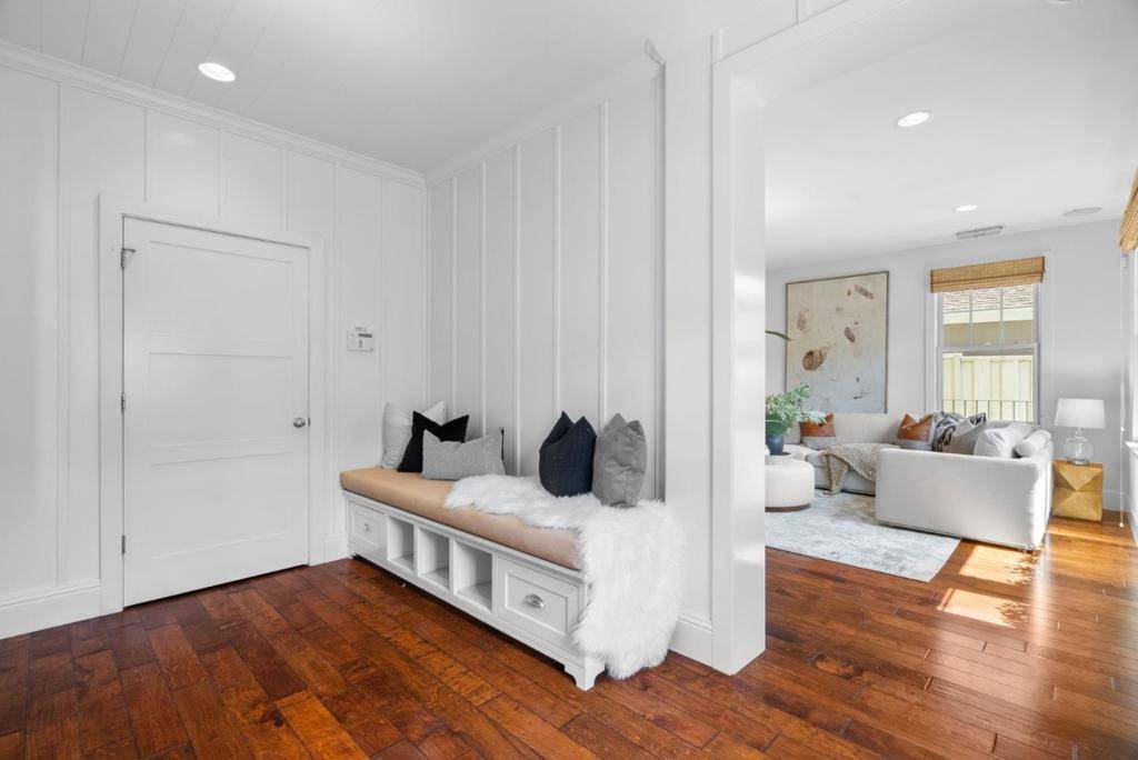 Los Gatos, CA 95032,317 Templeton LN