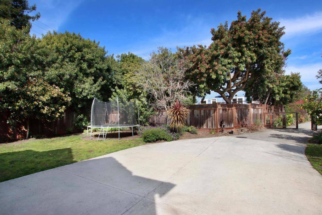 Soquel, CA 95073,3239 O'Neill CT