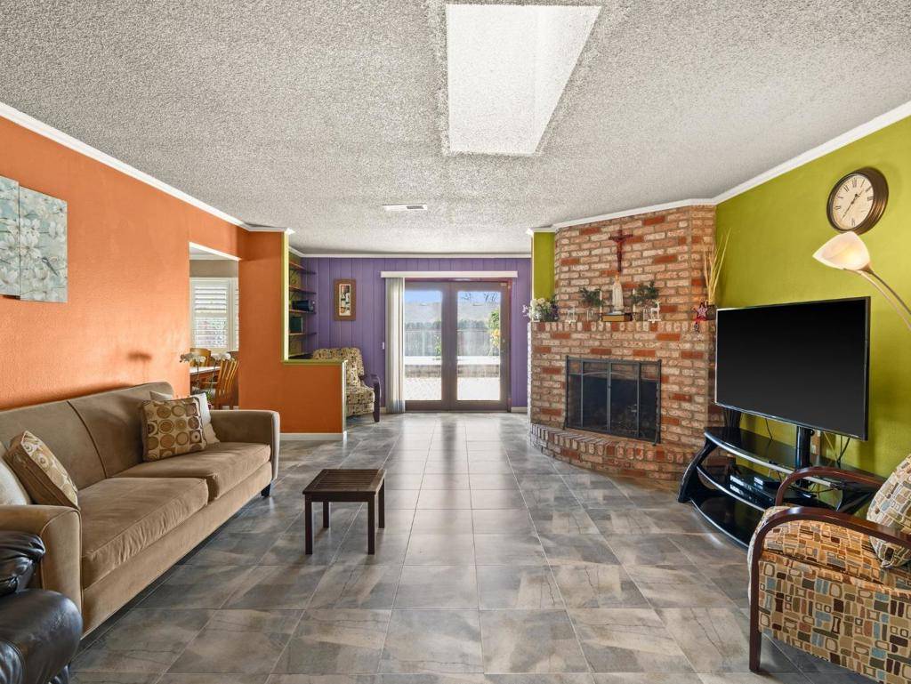 Salinas, CA 93906,18625 Northridge DR