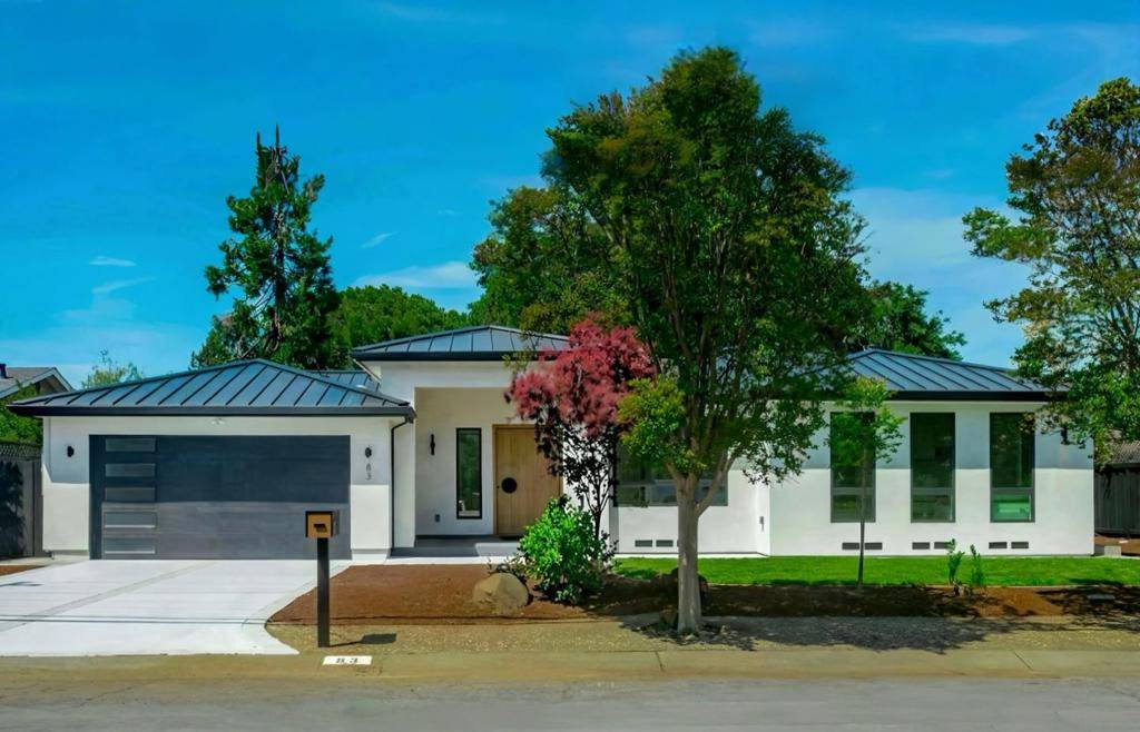 Los Altos, CA 94022,83 Sevilla DR