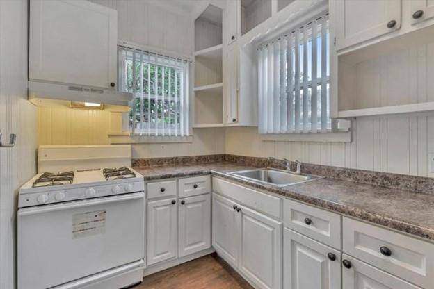 Santa Cruz, CA 95060,419 Barson ST