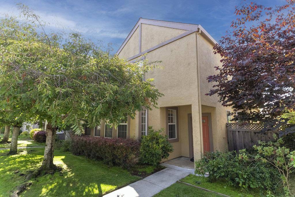 Santa Cruz, CA 95060,309 Village CIR
