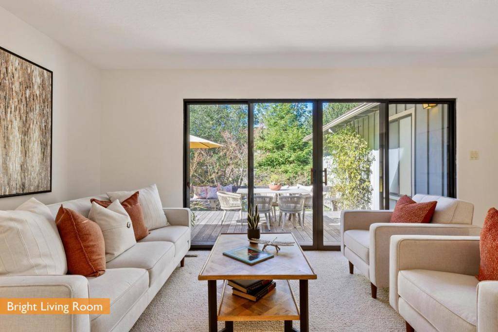 Los Altos, CA 94024,460 Aspen WAY