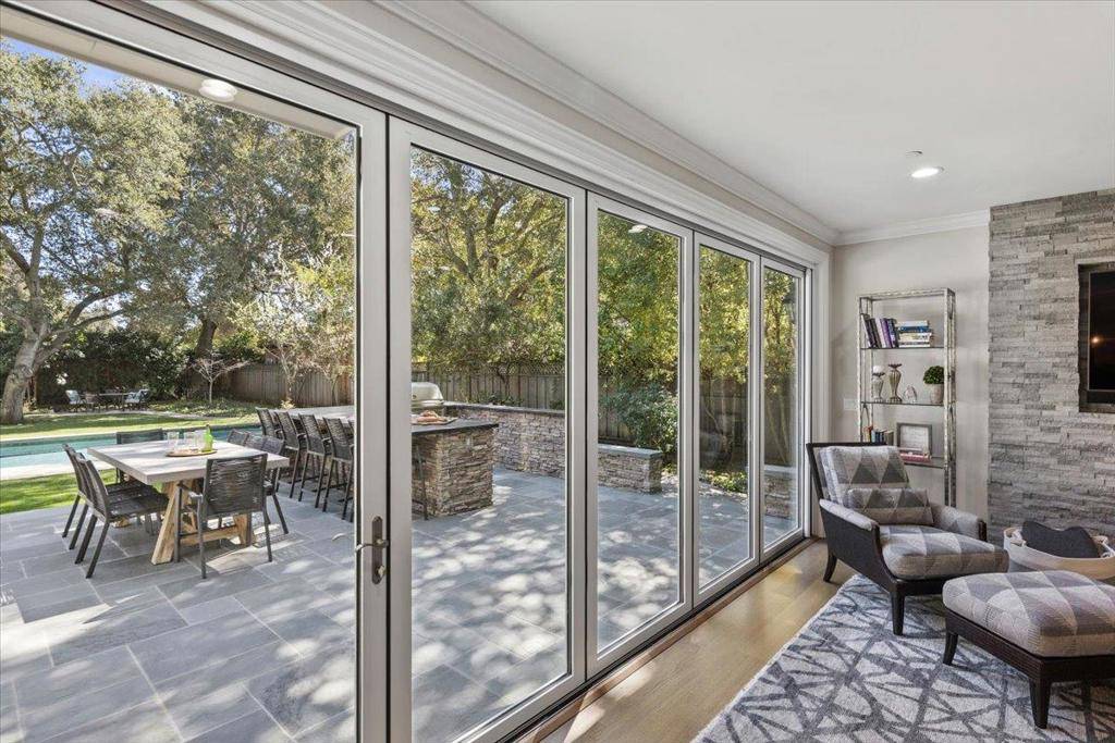 Menlo Park, CA 94025,662 Berkeley AVE