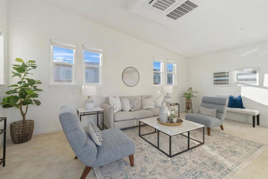 Santa Clara, CA 95051,2903 Corvin DR #115
