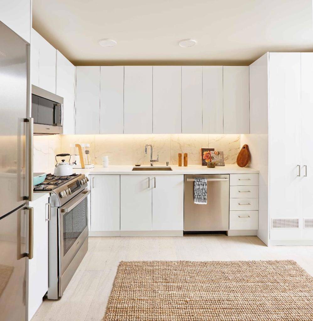 San Francisco, CA 94103,588 Minna ST #304