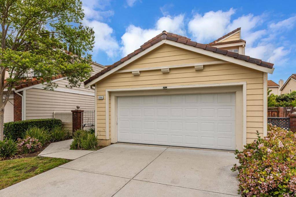 Milpitas, CA 95035,2290 Lynwood TER