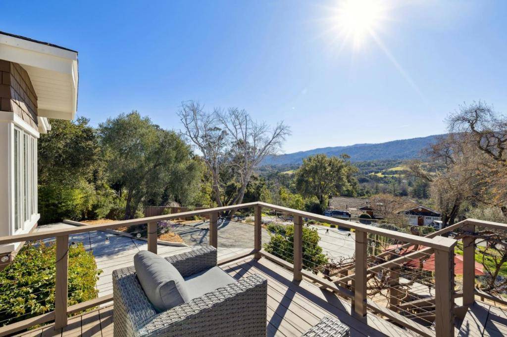 Woodside, CA 94062,643 Woodside WAY