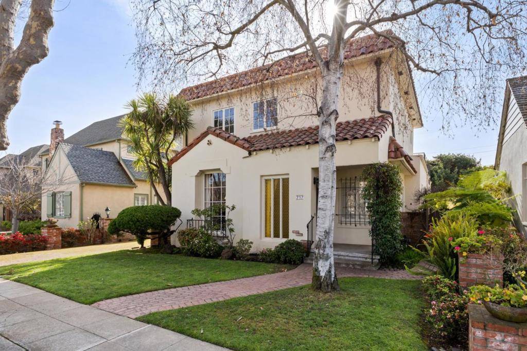 Burlingame, CA 94010,717 Concord WAY