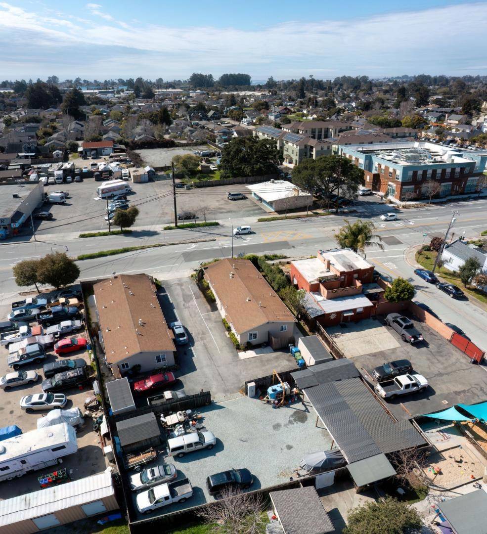 Santa Cruz, CA 95062,1621 Capitola RD