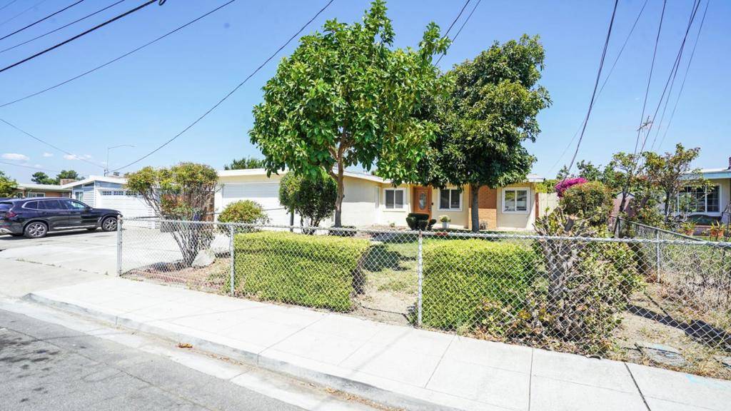 Newark, CA 94560,36720 Charles ST