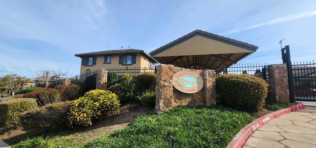 Salinas, CA 93905,717 Garner AVE #101