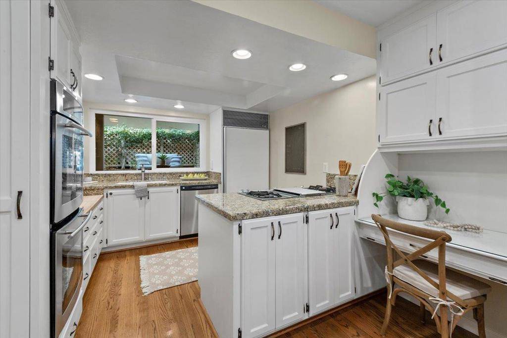 Saratoga, CA 95070,14688 Fieldstone DR