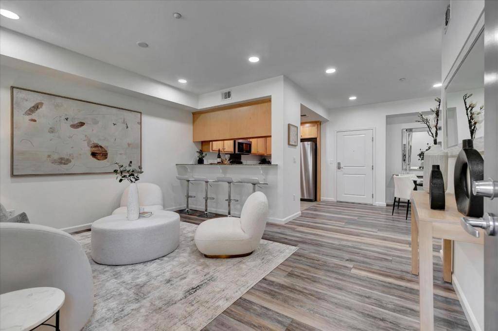 Sunnyvale, CA 94089,1035 Scotia TER #101