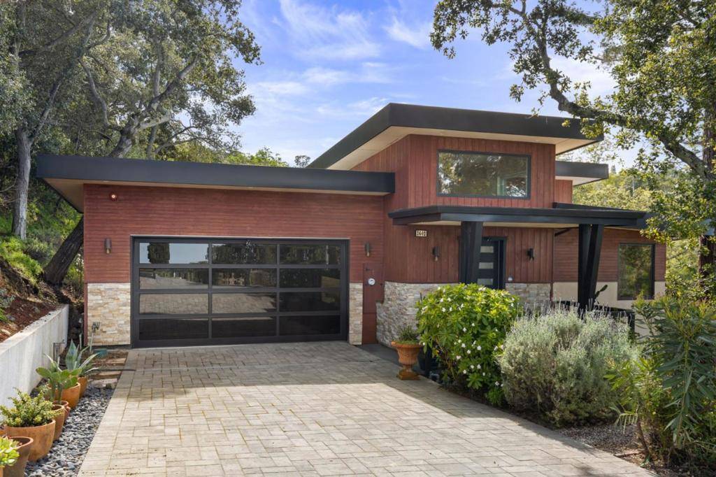 Redwood City, CA 94062,3602 Oak Knoll DR