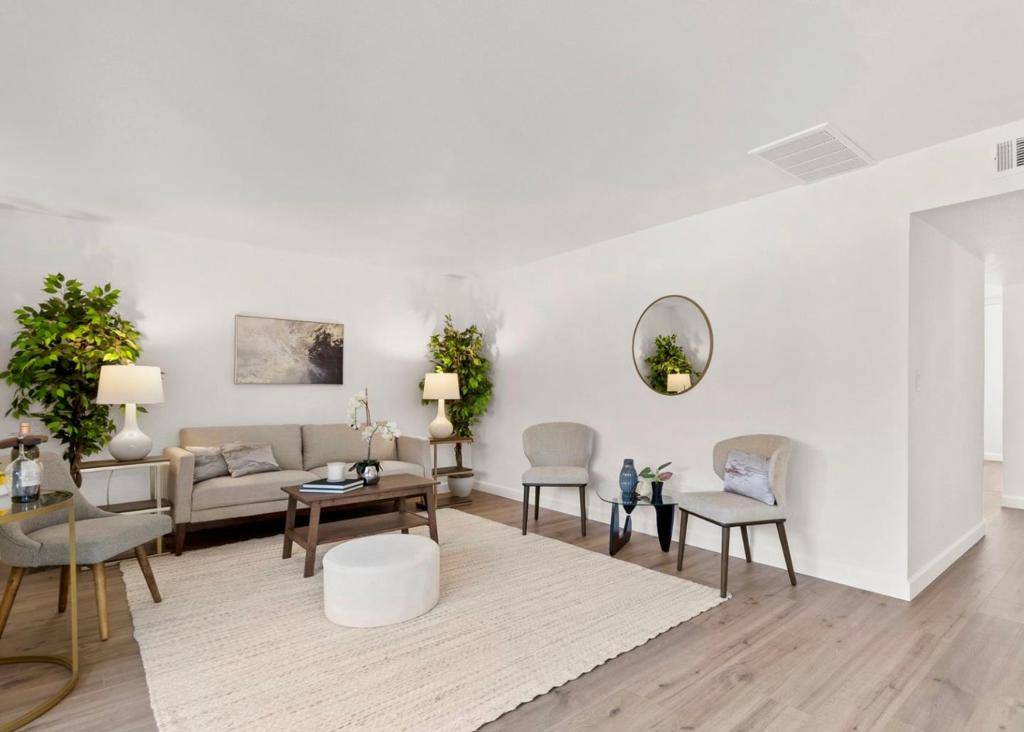 Concord, CA 94518,825 Oak Grove RD #63