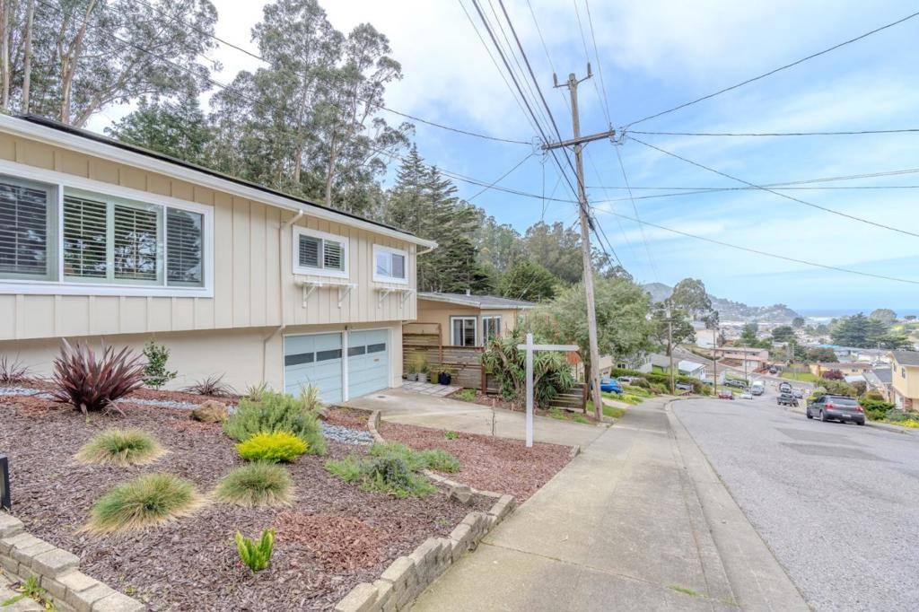 Pacifica, CA 94044,1080 Barcelona DR