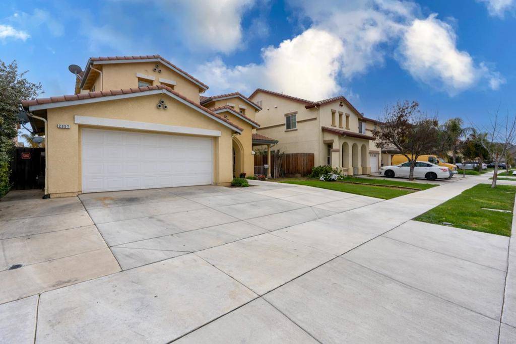 Los Banos, CA 93635,2357 N Rock Creek DR