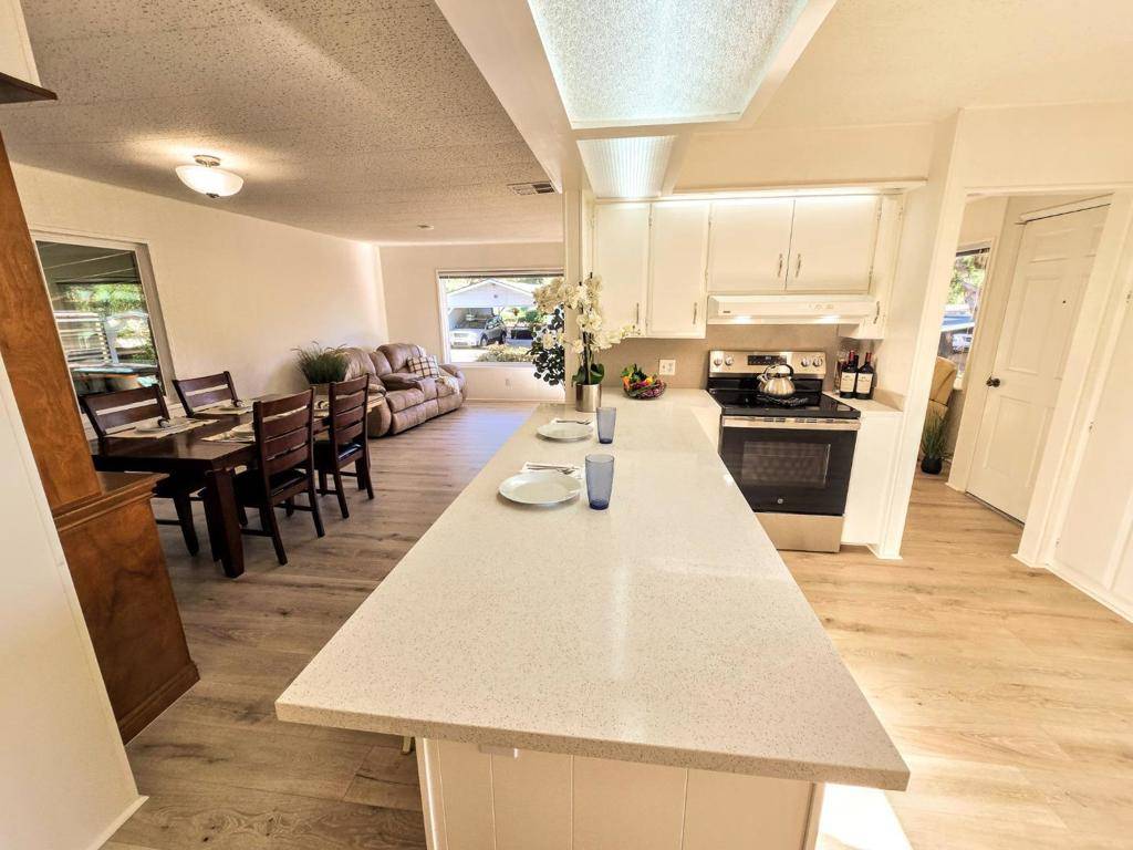 Scotts Valley, CA 95066,552 Bean Creek RD