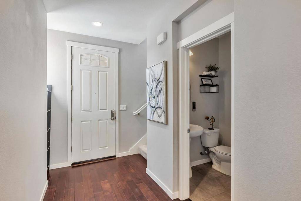 Newark, CA 94560,36164 Mangrove LN