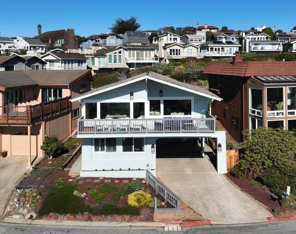 Watsonville, CA 95076,550 Sand Dollar DR
