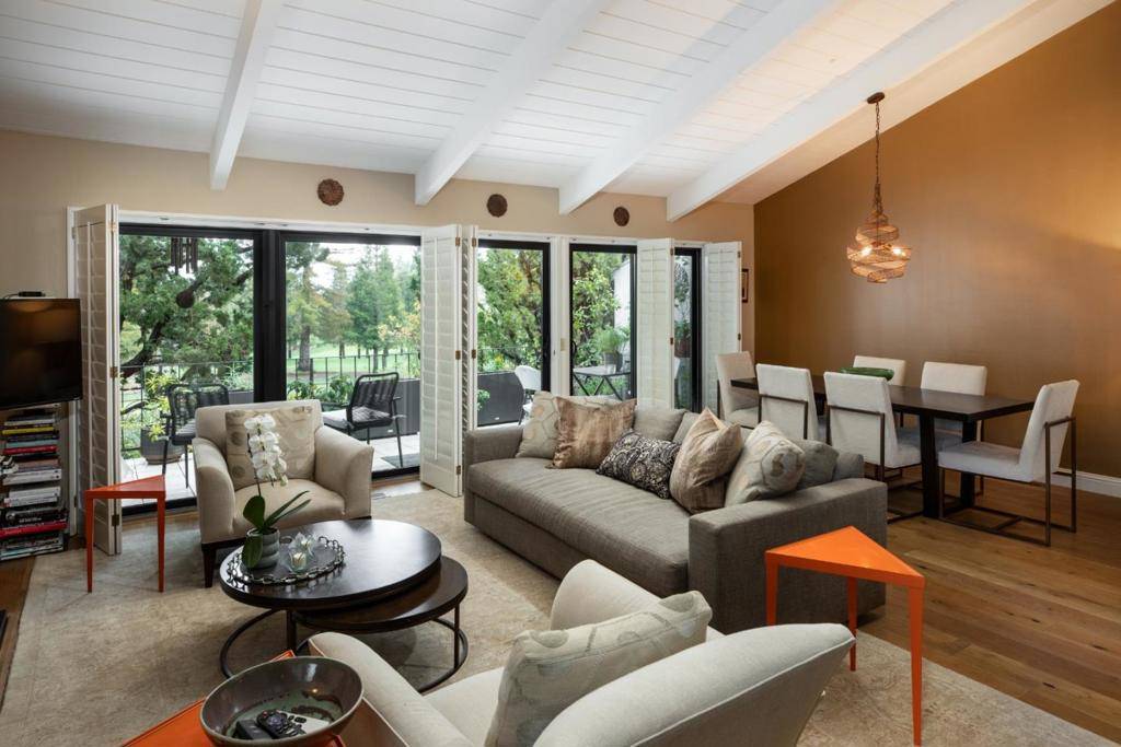 Menlo Park, CA 94025,136 Sand Hill CIR