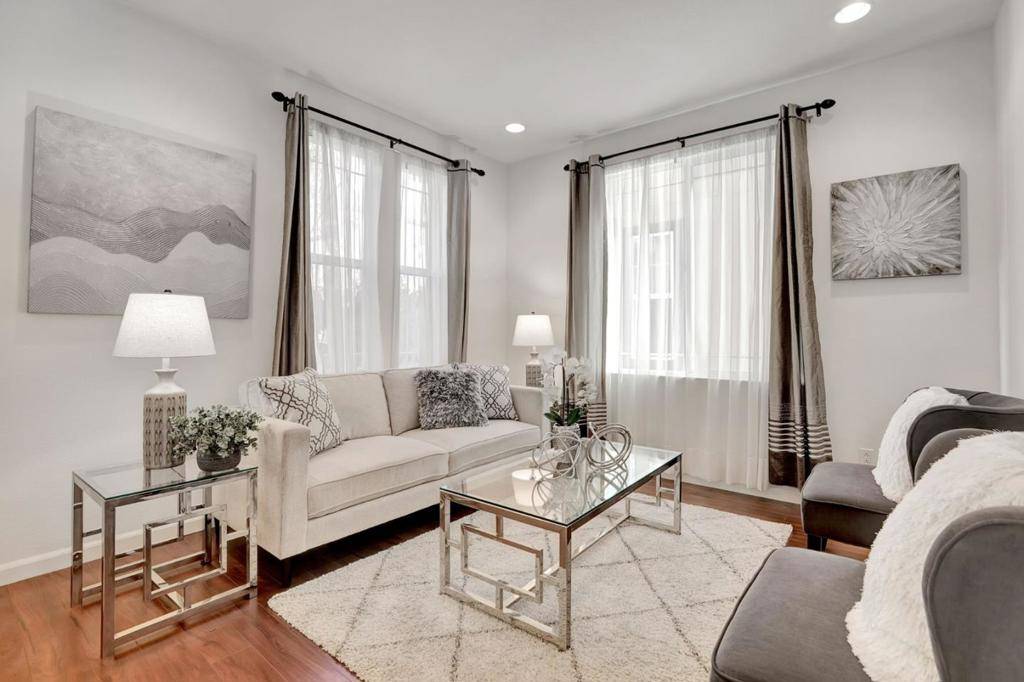 Milpitas, CA 95035,1103 Vida Larga LOOP